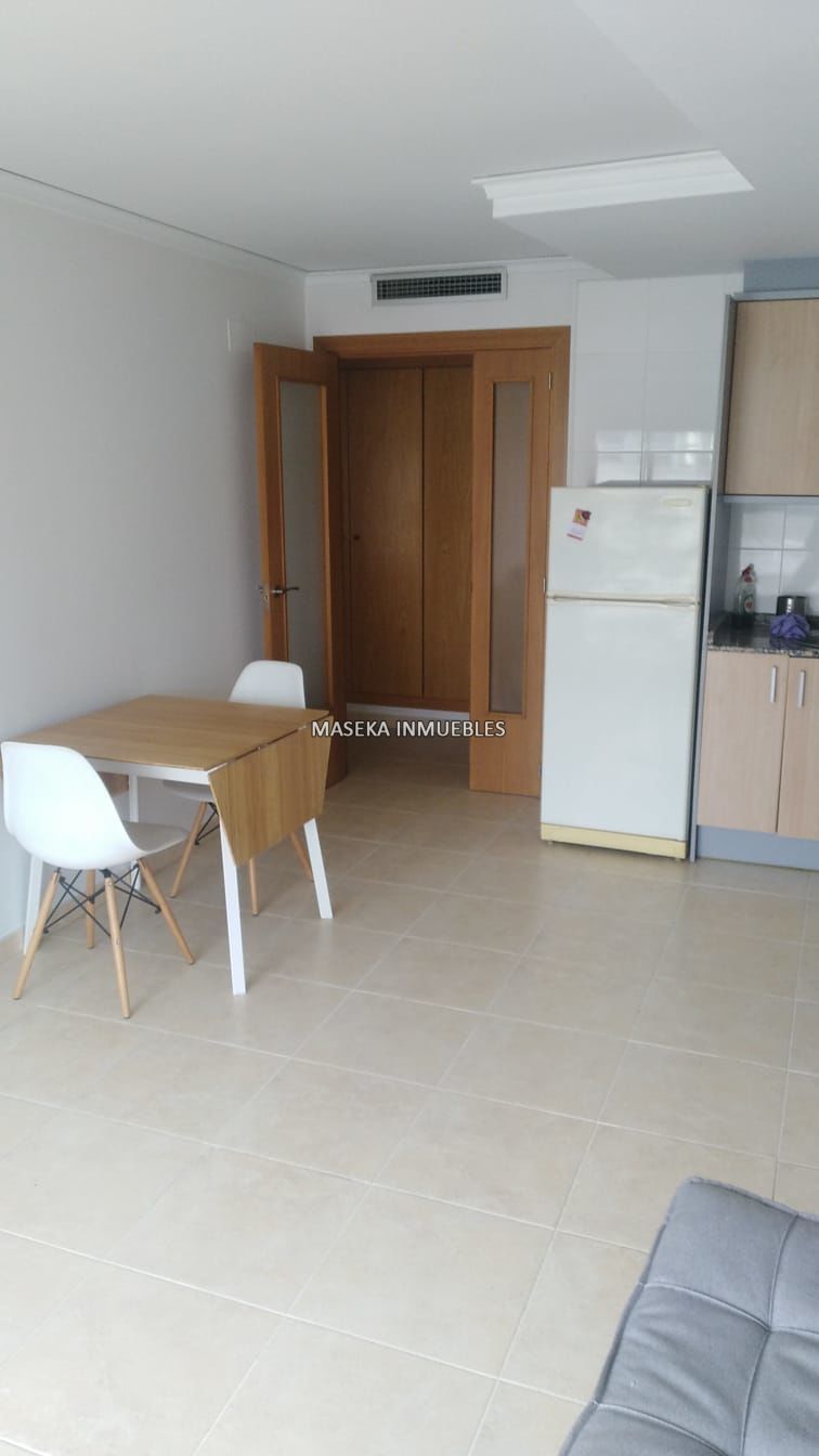 ALQUILER COQUETO SEMI-NUEVO